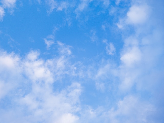 uriel-xtgONQzGgOE-unsplash